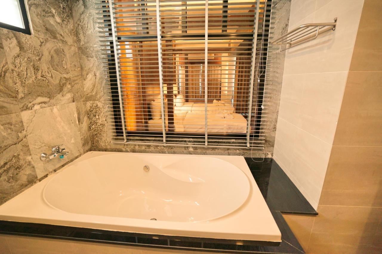 Anika Boutique Hotel Chiang Mai Luaran gambar